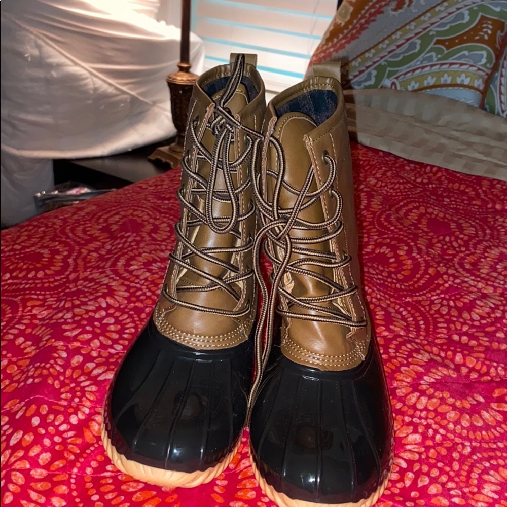 Rain boots